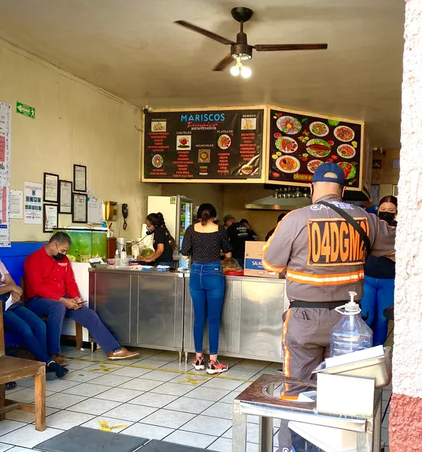 Mariscos Tampico