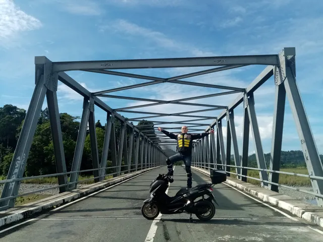Yapang Bridge