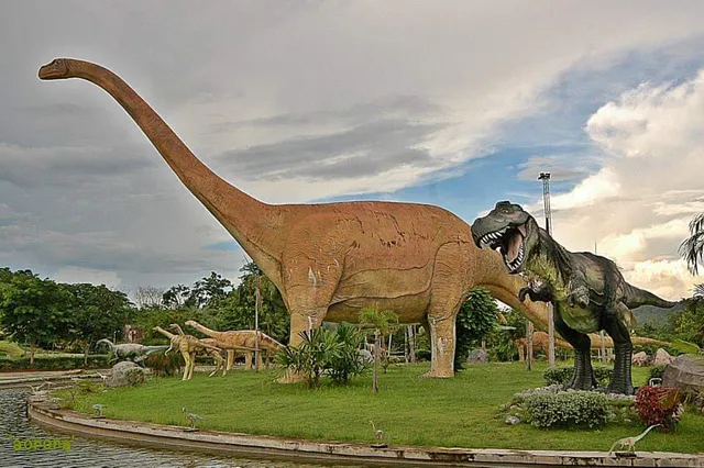 Si Wiang Dinosaur Park