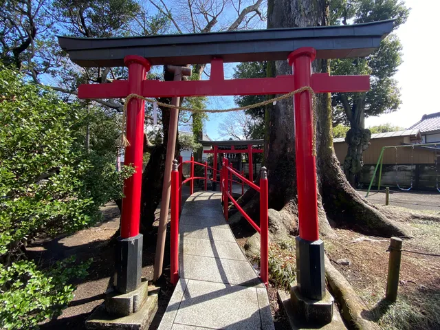 Minamiinari Shrine