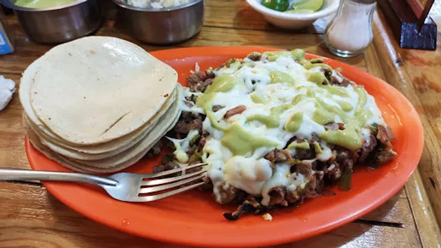 Taquería el zarape esta abierto la del parq en cangrejos