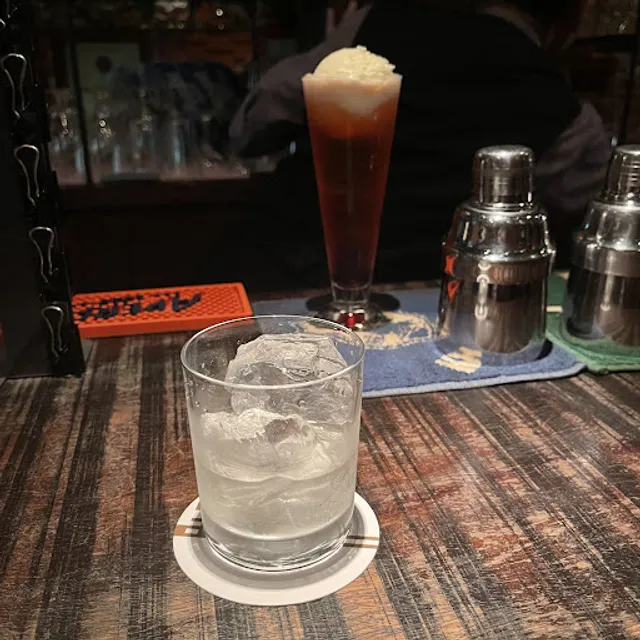 カラオケBAR 太陽と月の物語