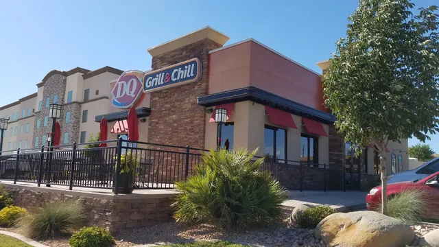 Dairy Queen Grill & Chill