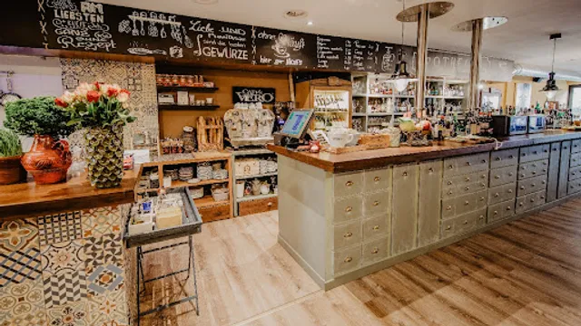 Tapas Atelier & Apothecary Bar