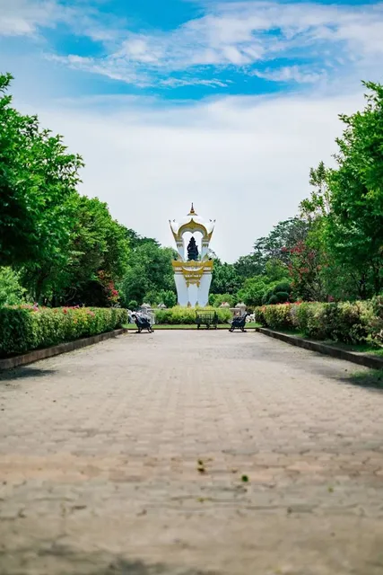 Nakhon Pathom Youth Center Zoo