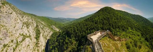 Valla Canyon Observation Deck