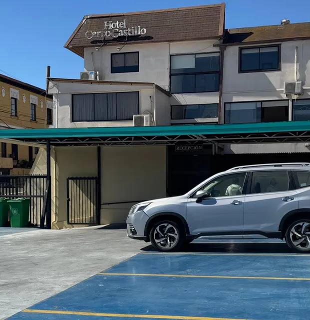 Hotel Cerro Castillo