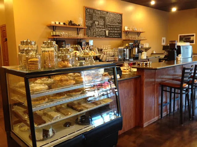 Krumpets Restaurant & Bakery