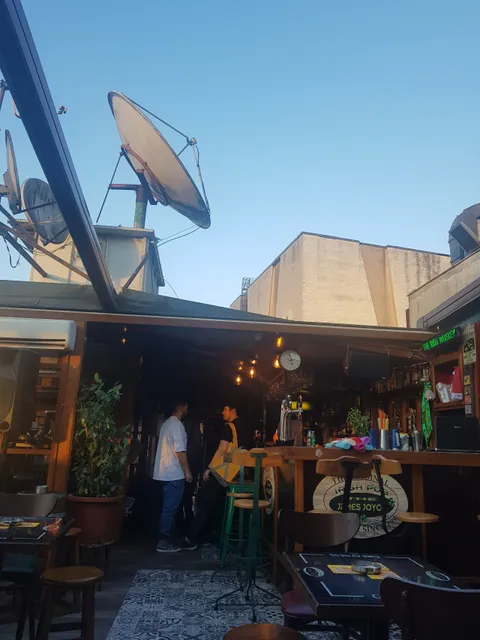 James Joyce Irish Pub