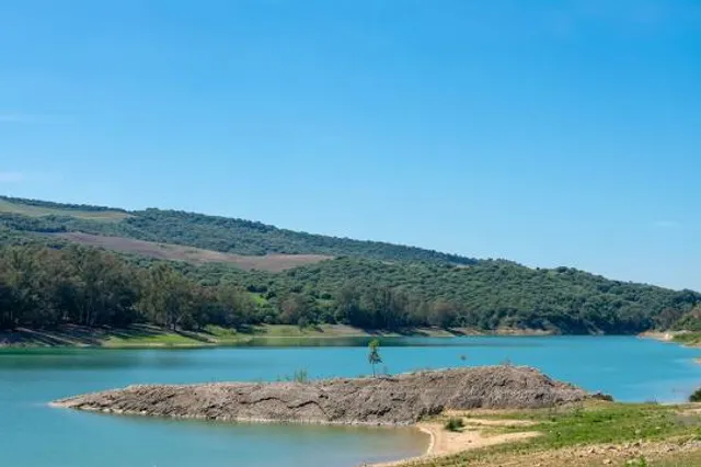 Bornos Reservoir