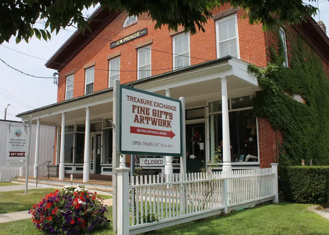 Southold Historical Museum Gift Shop and Offices