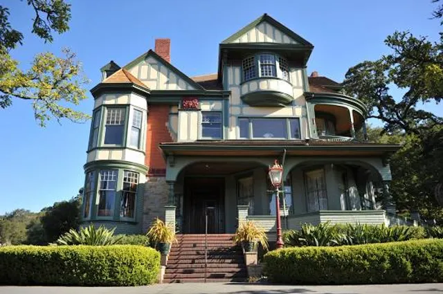 Falkirk Cultural Center