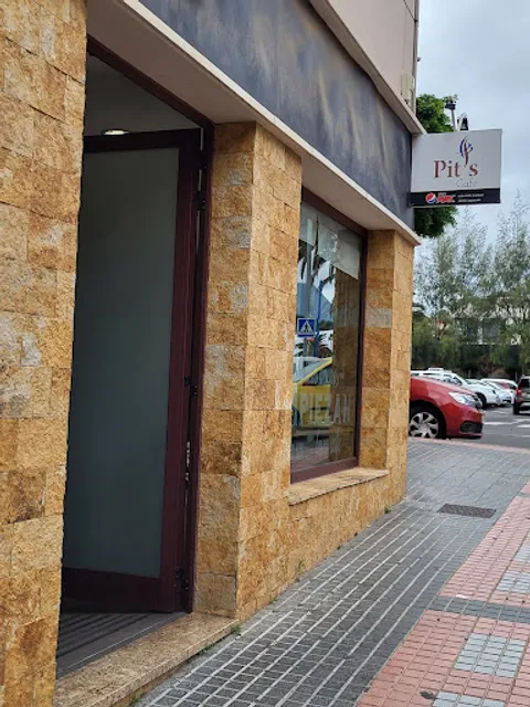 Pit´s Café