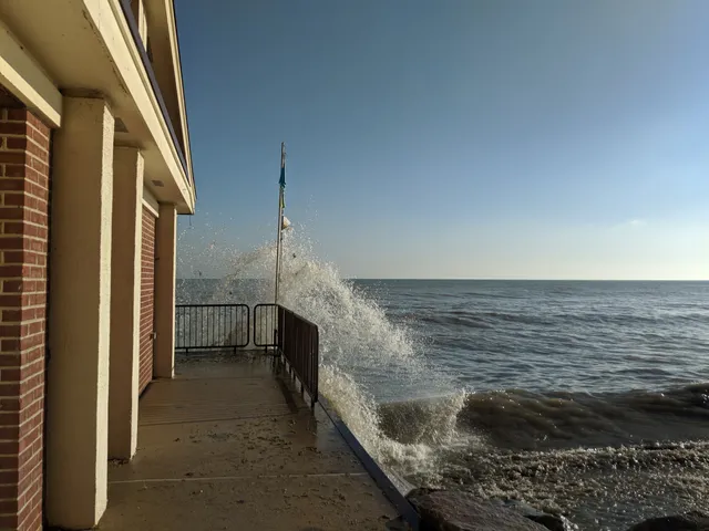 Lloyd Park and Stepan Family Boat Launch at Lloyd Beach