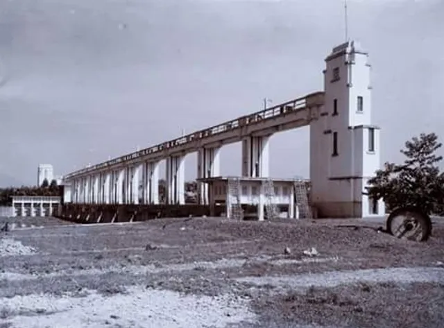 Bendungan Lama Pamarayan