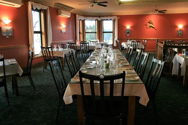 Elegance at 148 on Elles Restaurant