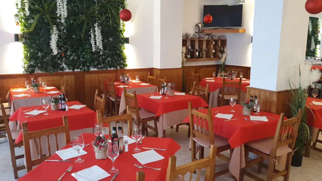 Cafetería Restaurante Los Manchegos