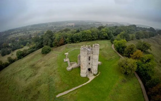 Donnington Castle