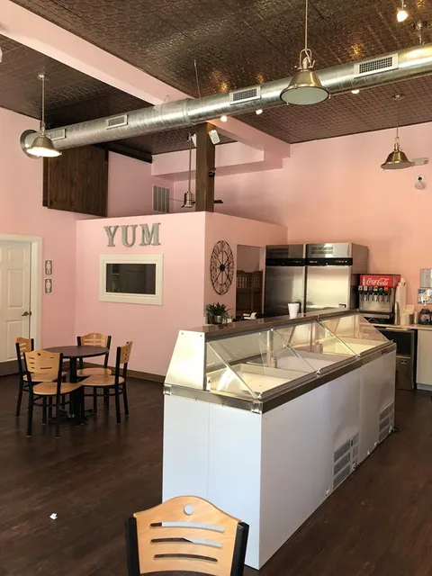 Scoops Ice Cream Parlor