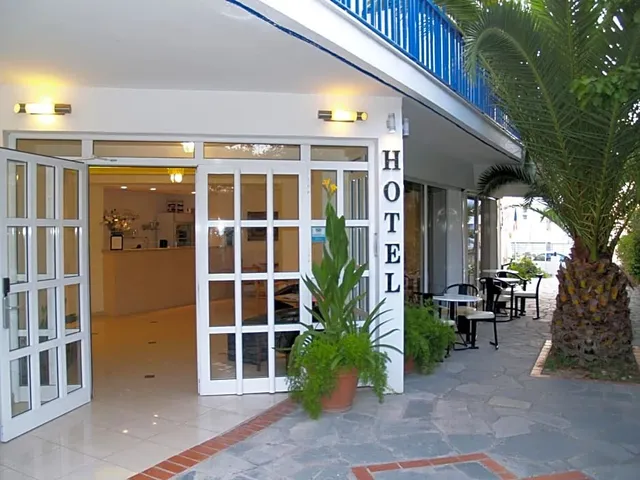 Iraklitsa Beach Hotel