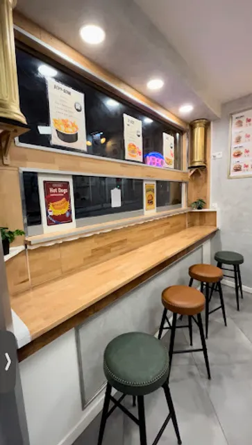 News Burger (Paris Tacos)