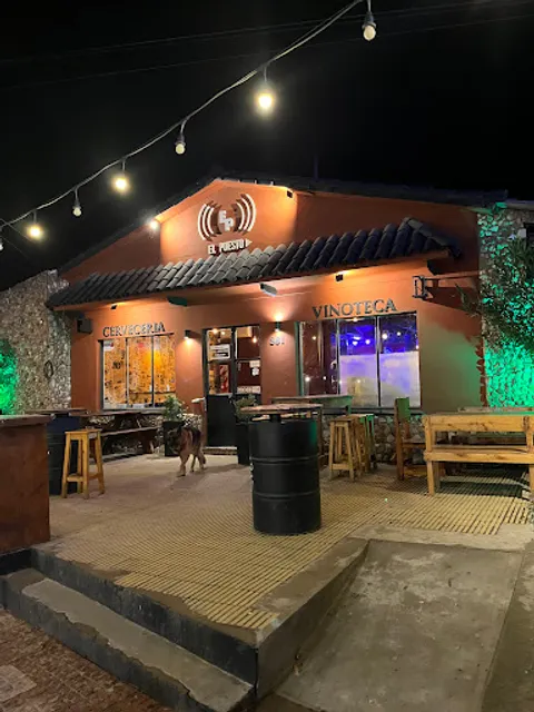 El Puesto resto-bar