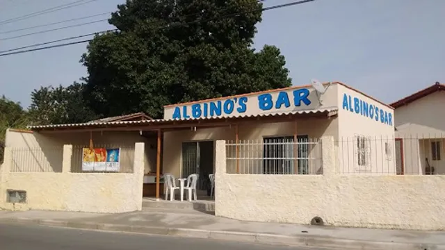 Albino's Bar