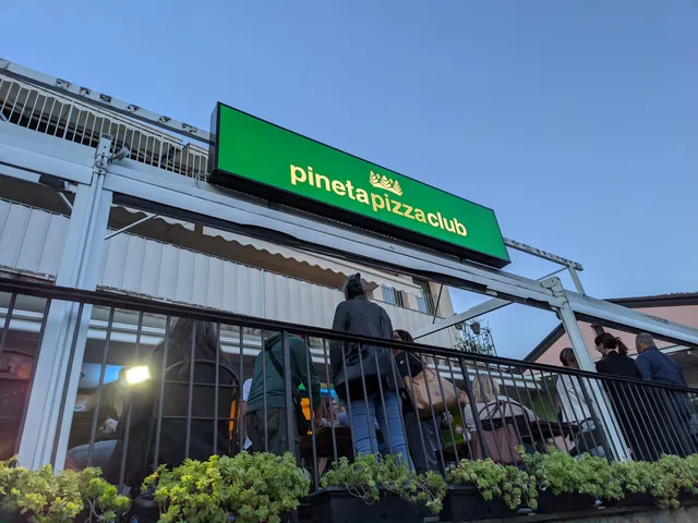 Pineta Pizza Club