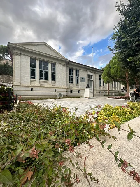 AVNİ JALE ÖZKEN MARMARA ADALAR MÜZESİ