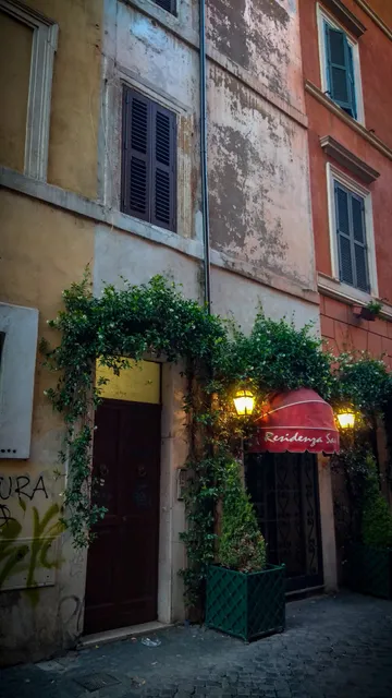 Hotel Roma Trastevere Station