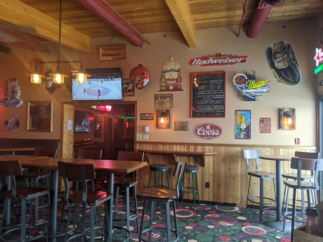 Onion Bar & Grill / Flamingo