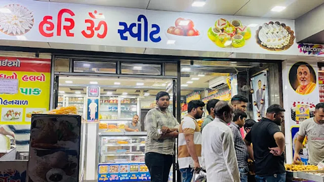Hariom Sweet Parlour