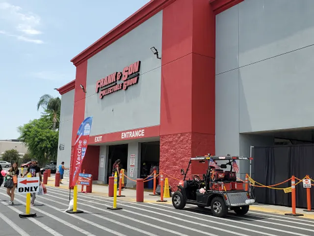 Frank & Son Collectible Show