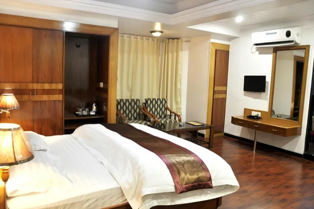 FabHotel Silver Inn II - Hotel in Panchvati, Nashik
