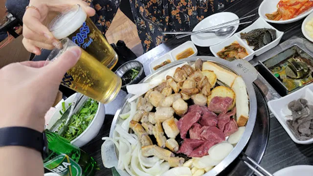 왕십리돈곱창전문점