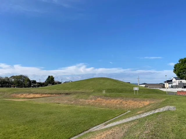 Shirakatakoatochi Park