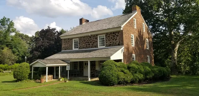 Gabreil Daveis Tavern Museum House