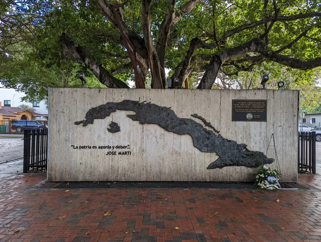 Cuban Memorial Boulevard Park