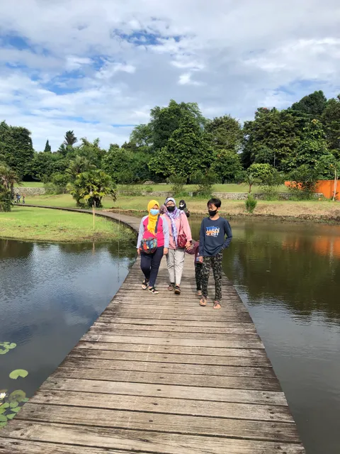 Danau Dora Kebun Raya Cibinong