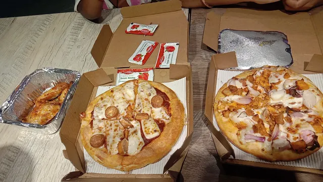 Pizza Hut | Karmanghat, Hyderabad