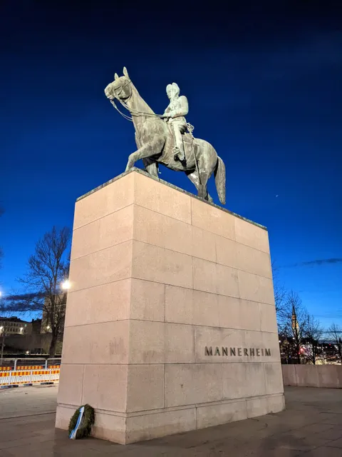 Equestrian statue of Marshal Mannerheim
