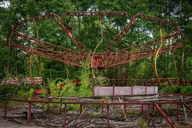 Lake Shawnee Abandoned Amusement Park