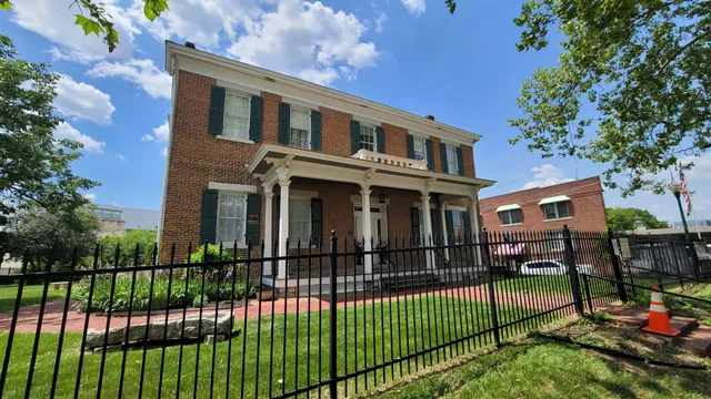 1855 Harris-Kearney Historical House Museum