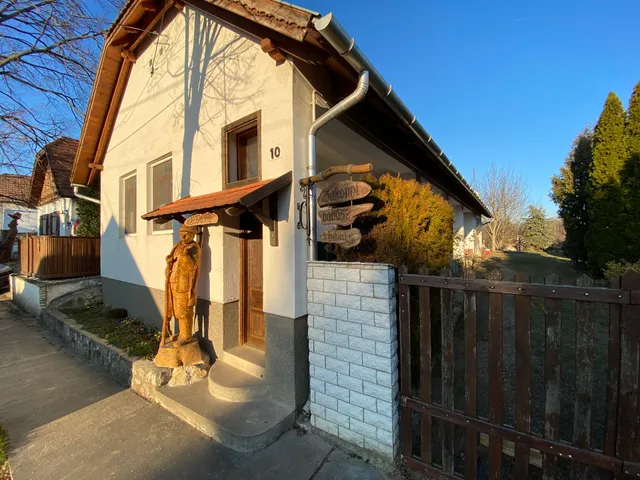 Bakonyi Vadász Háza Vendégház Bakonykúti