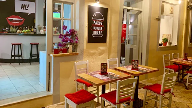 Paxos Burger House