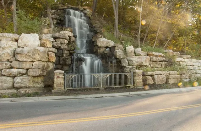 Waterfall Park