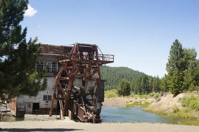 Sumpter Valley Dredge