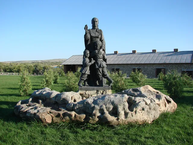 Yelanskiy Kazachiy Muzeyno-Memorial'nyy Kompleks