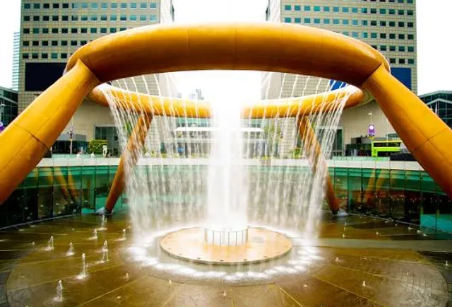 Fountain of Wealth