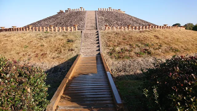 Miyoshi-Ishi-zuka Tumulus